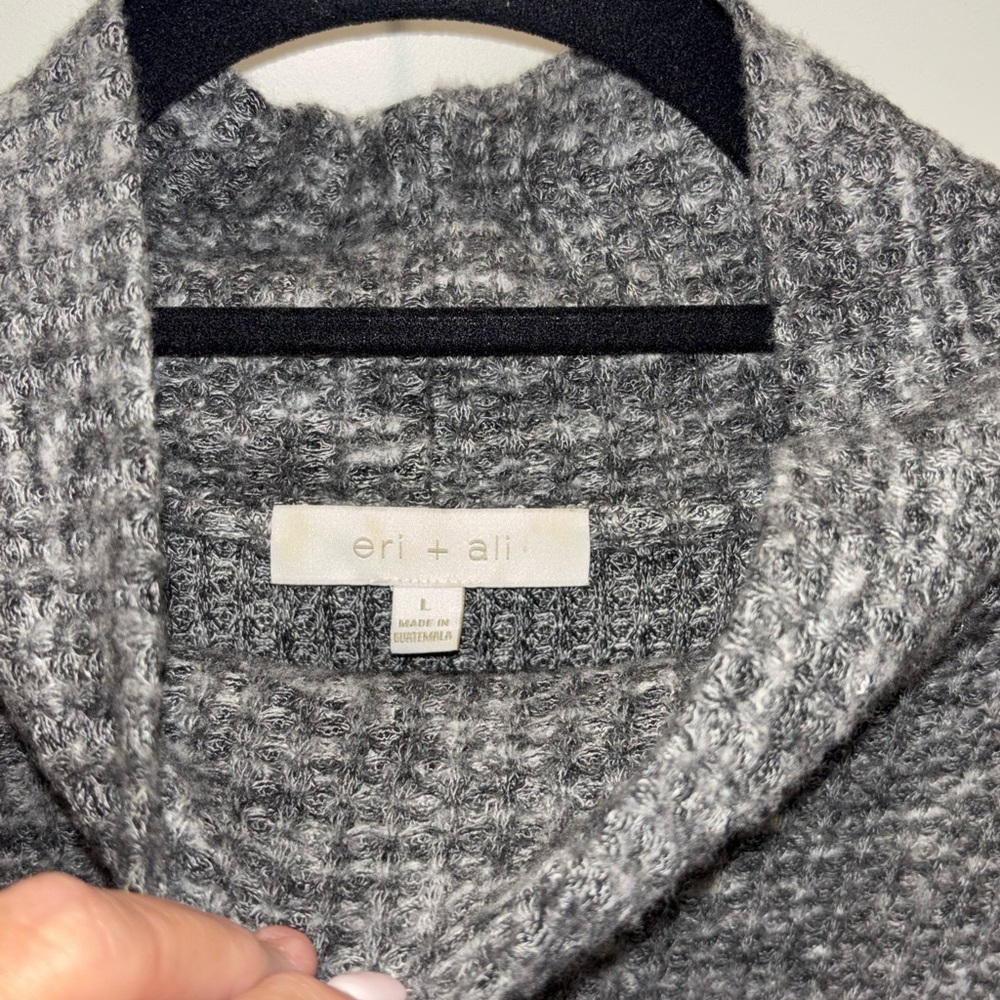 Anthropologie Gray Knit Tunic - Picture 3 of 6